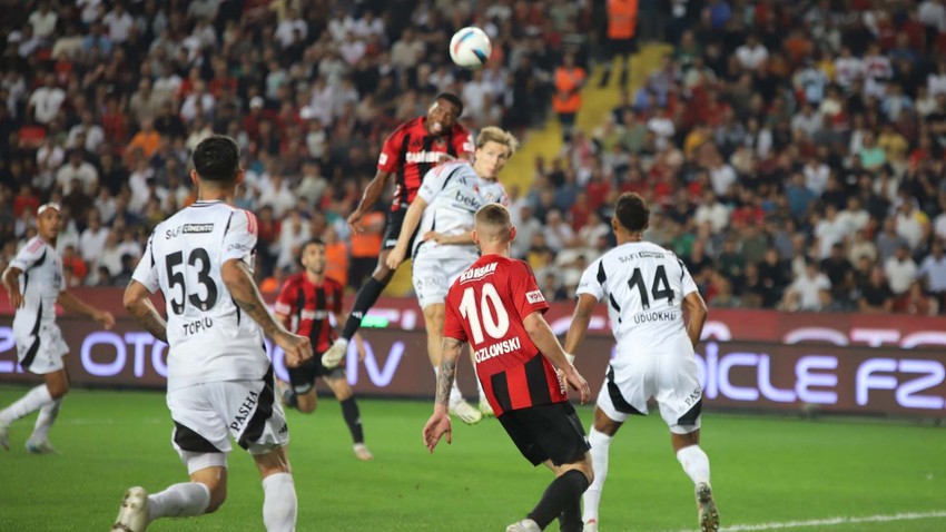 Süper Lig’de 27.haftanın perdesi kapanıyor! Beşiktaş, Gaziantep FK’yı konuk edecek! 2 yıldız yok! İşte muhtemel ilk 11’ler