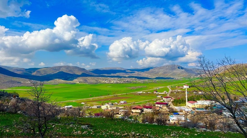 Diyarbakır'a bahar geldi. Baharın her tonunu içinde barındıran manzaralar, tabloyu andırdı