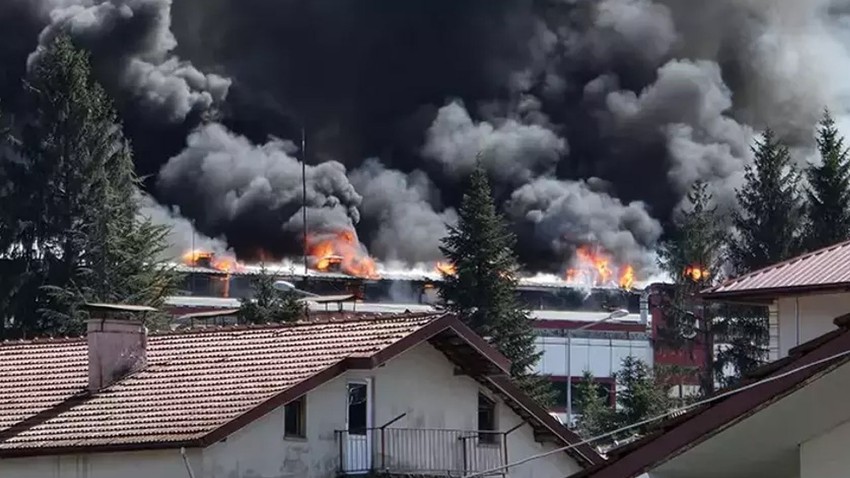 Bolu'da kereste fabrikasında yangın kontrol altında