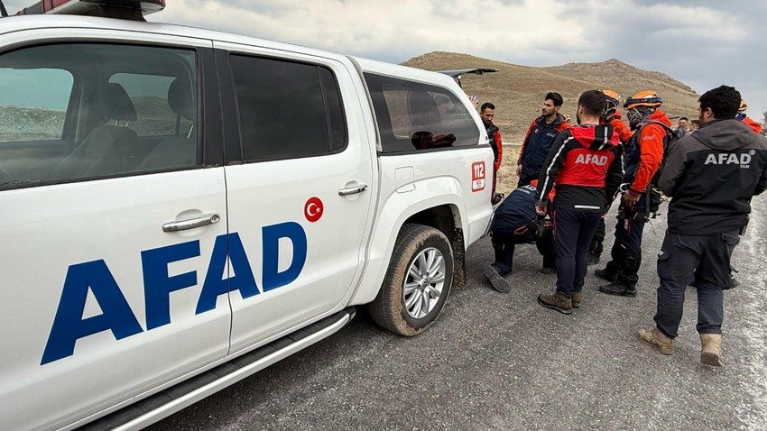 Artos Dağı'nda mahsur kaldılar! Dağcılar için çalışma başlatıldı!