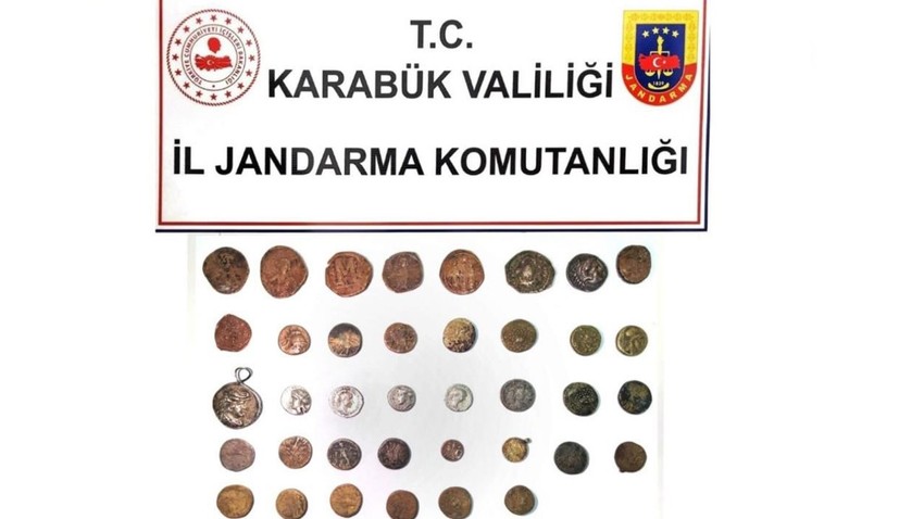 Karabük’te 4 kişi antik Yunan ve Roma dönemine ait 45 sikke ile yakalandı