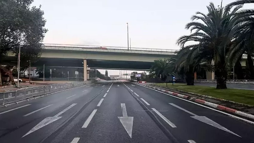 Bu yolu kullanacaklar dikkat: Fatih Vatan Caddesi trafiğe kapatıldı!