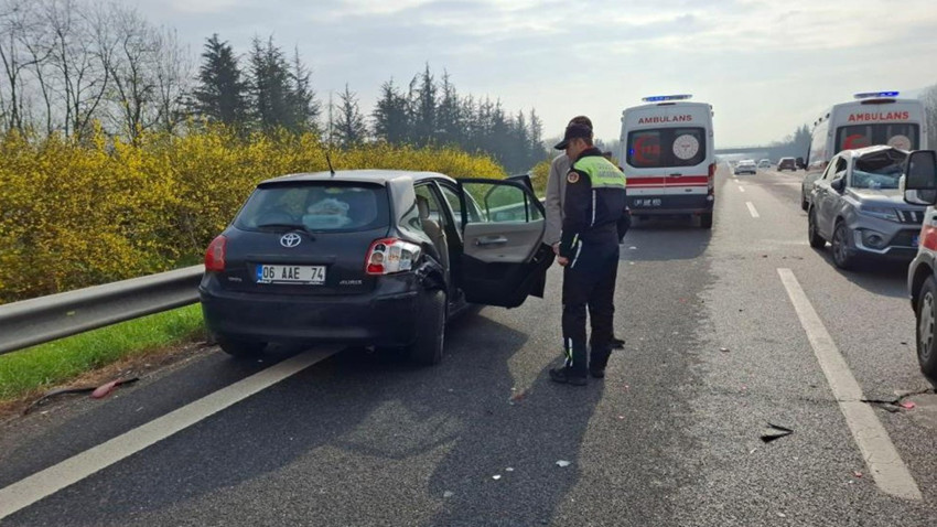 Anadolu Otoyolu'nda trafik kazası: 6 kişi yaralandı!