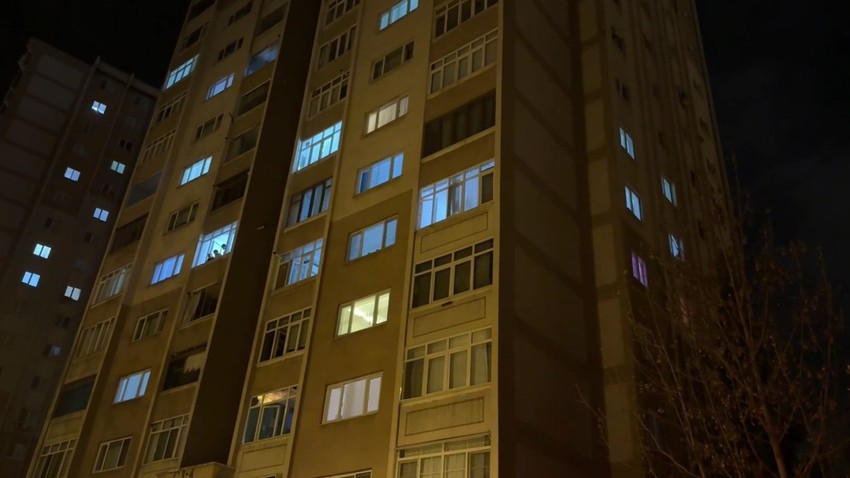 Apartmanın 4. katından düşen kız çocuğu ağır yaralandı