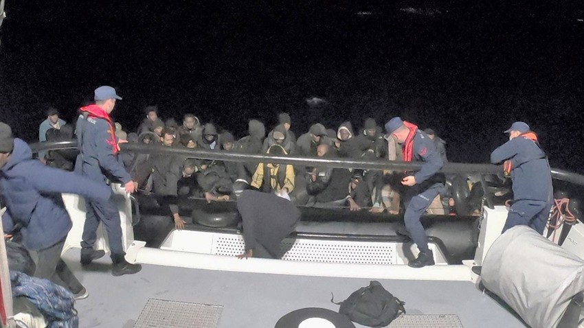 Sahil Güvenlik Komutanlığı açıkladı: İzmir açıklarında 46 düzensiz göçmen yakalandı