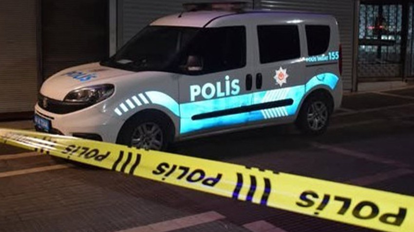 İş yerini kundaklarken kendini yaktı: Hastane gözaltına alındılar