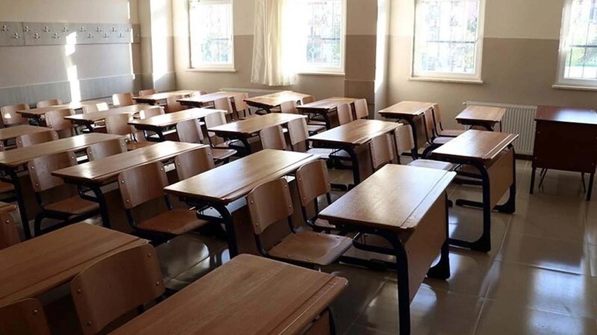 Kuvvetli rüzgâr hayatı etkiledi! O ilde eğitime ara verildi