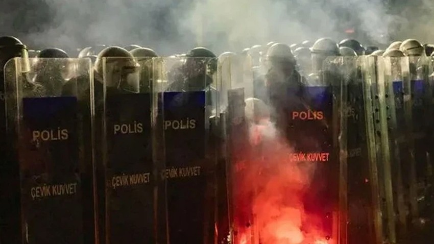 İstanbul'da izinsiz gösterilere katılan 34 kişi daha tahliye edildi