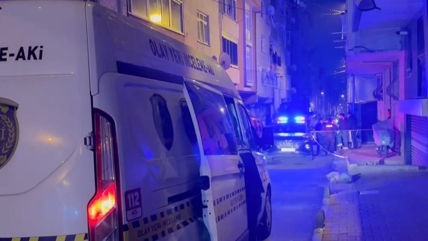 Küçükçekmece'de bir apartman dairesine silahlı saldırı