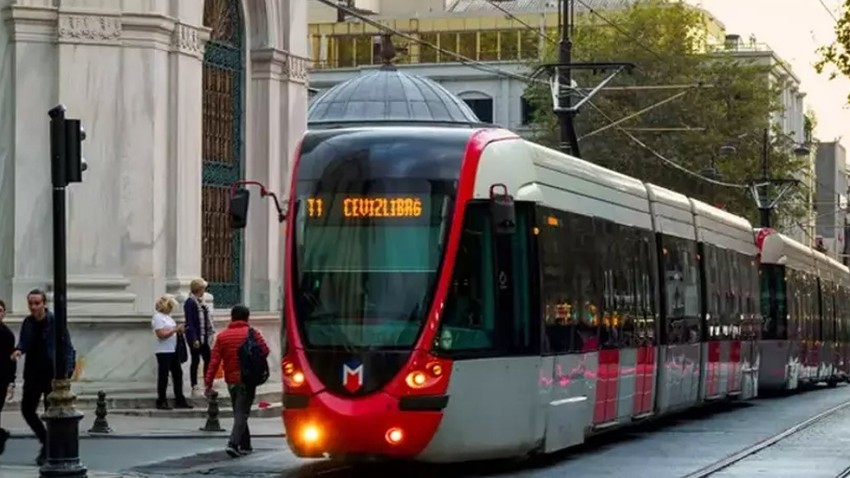 Kabataş-Bağcılar tramvay hattı seferlerine yürüyüş düzenlemesi