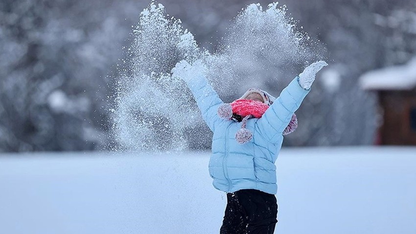 Meteoroloji uyarmıştı! Eğitime kar engeli: İşte okulların tatil edildiği yerler
