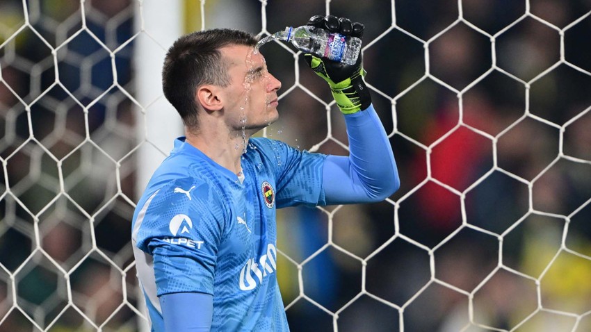 Fenerbahçelileri çıldırtacak istatistik! Livakovic, Süper Lig’de tersten tarih yazdı!