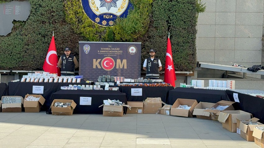 İstanbul'da kaçak ilaç operasyonu! 400 milyon liralık ilaç ele geçirildi: 3 gözaltı