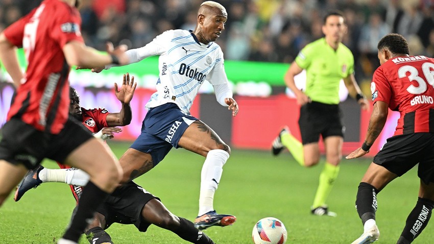 Fenerbahçe, Gaziantep FK'yi 5 dakikada yendi