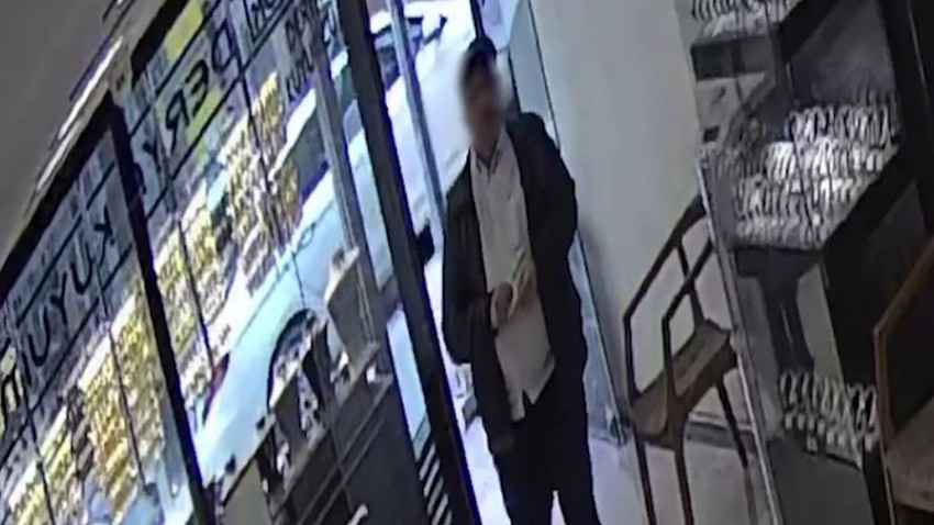 Sahte altın satarak kuyumcuları dolandıran 2 kişi yakalandı