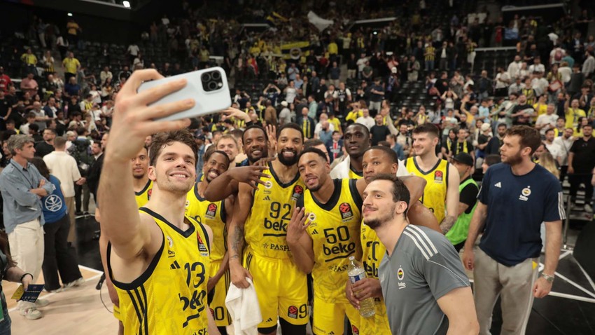 Fenerbahçe Beko, Paris’te tarih yazdı! Final-Four biletini aldı!