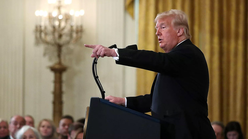 ABD Başkanı Donald Trump'tan Fed Başkanı Powell'a ağır hakaret!