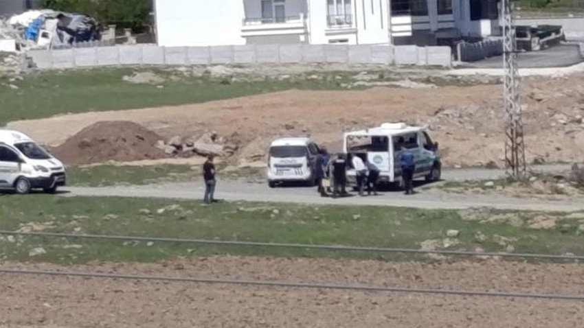 Elazığ'da boş arazide genç bir erkek cesedi bulundu