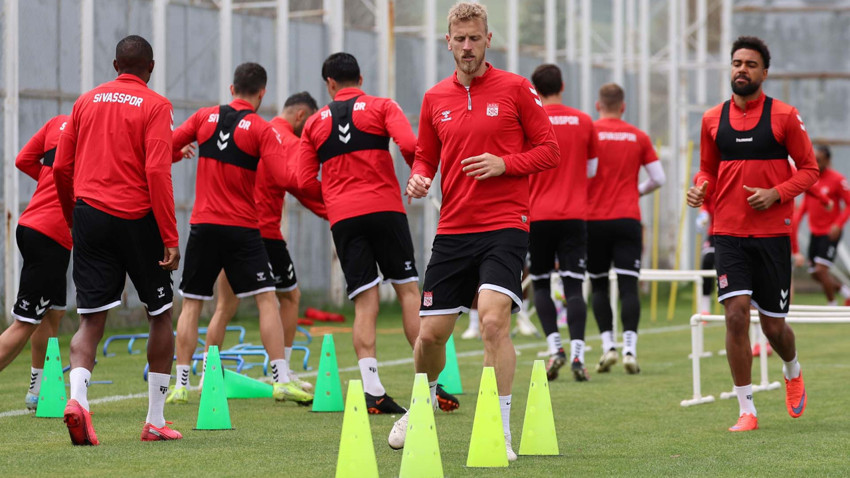 Sezonun en kritik maçı! Sivasspor’da Samsunspor mesaisi sürüyor