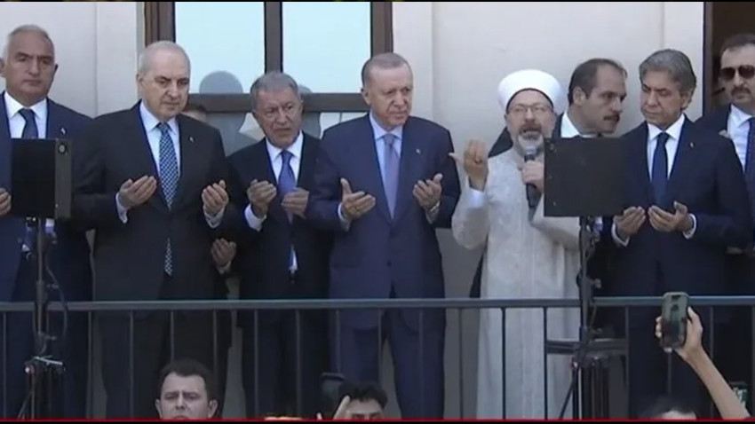 Tarihi Gümrükçü İshak Ağa Camii açıldı