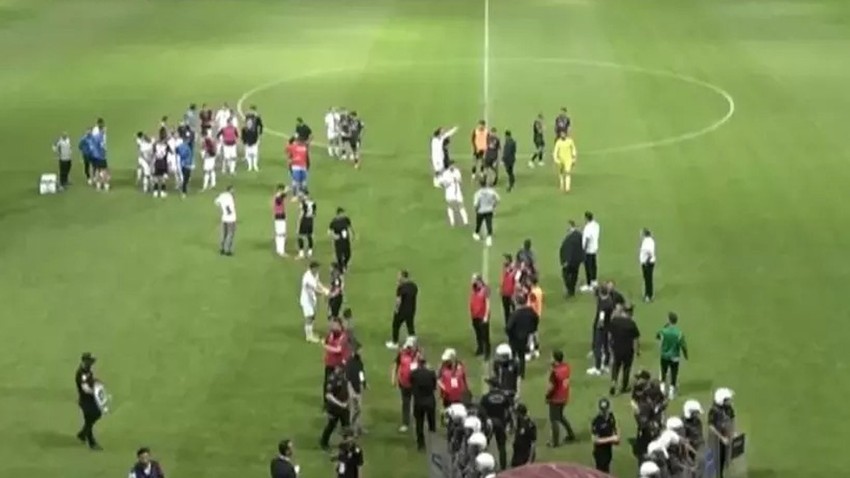 2. Lig play-off maçında olay! Hakem yaralandı, maç tatil edildi! Gözler TFF'de