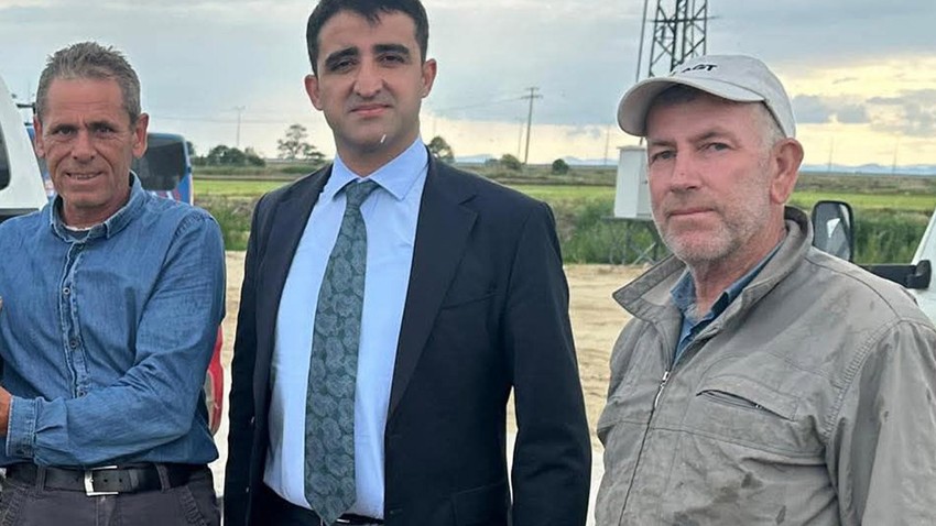Edirne İpsala’da sulama kanalından gelen çırpınış sesleri çevredeki insanları harekete geçirdi. Kanalda o hayvanı görünce hemen kurtardılar