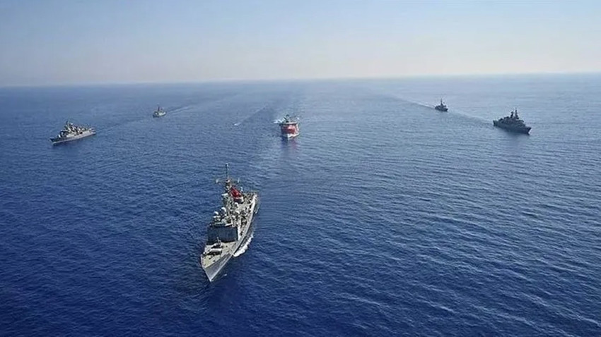 Türk Donanması'nın uçak gemisi dünya basınında ses getirdi