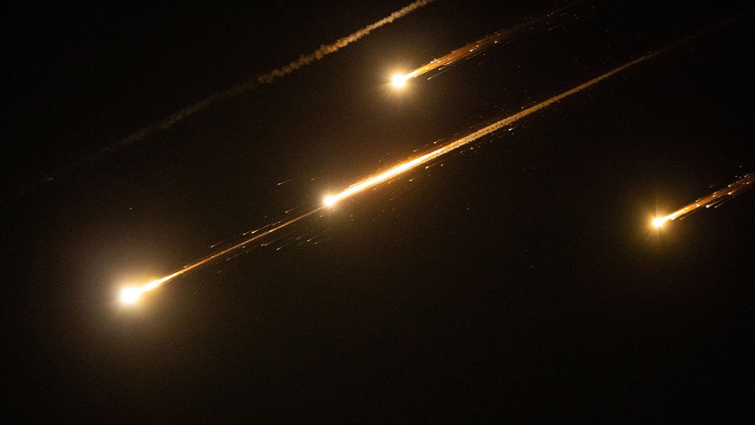 İsrail ordusu: İran'ın füze saldırıları akşam saatlerinde yeniden başlayacak