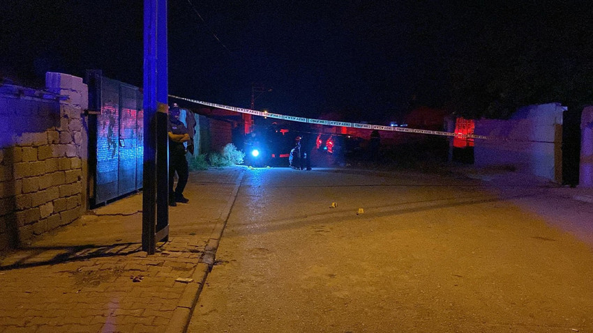 Eşinin üzerine kuma getirmek istedi! Cinayetle sonlandı