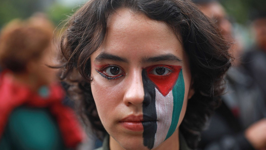 Brezilya, Şili ve Meksika'da binlerce kişi, Filistin'e destek için yürüdü