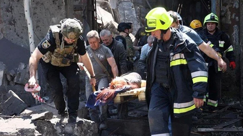 Rusya'dan Dnipro'ya füze saldırısı: Çok sayıda ölü ve yaralı var