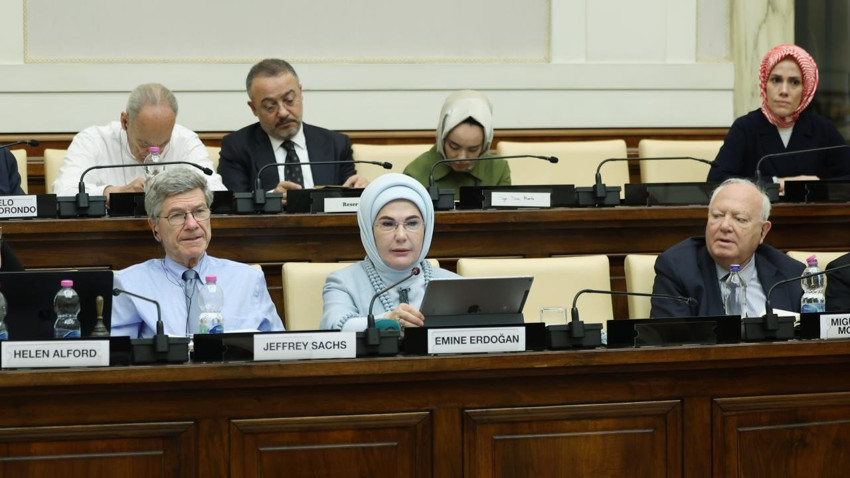 Emine Erdoğan'dan 'Kardeşlik Temelli Ekonomi: Etik Çok Taraflılık' konferansına ilişkin paylaşım: "İnsanlığın yeni bir rotaya ihtiyacı var"