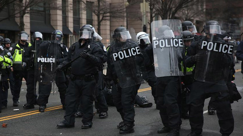 ABD'de dehşet: Aracıyla kalabalığın arasına daldı! 30 yaralı var