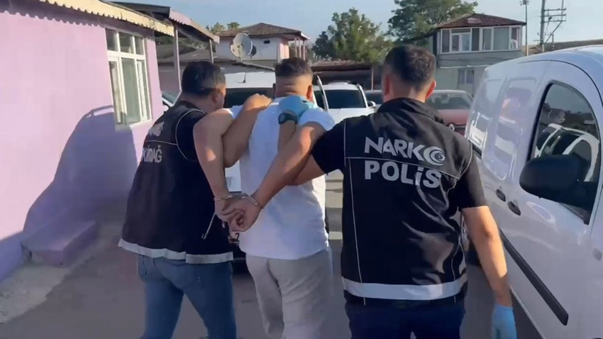 Bonzai içeceği pazarlayan torbacı operasyonla yakalandı!