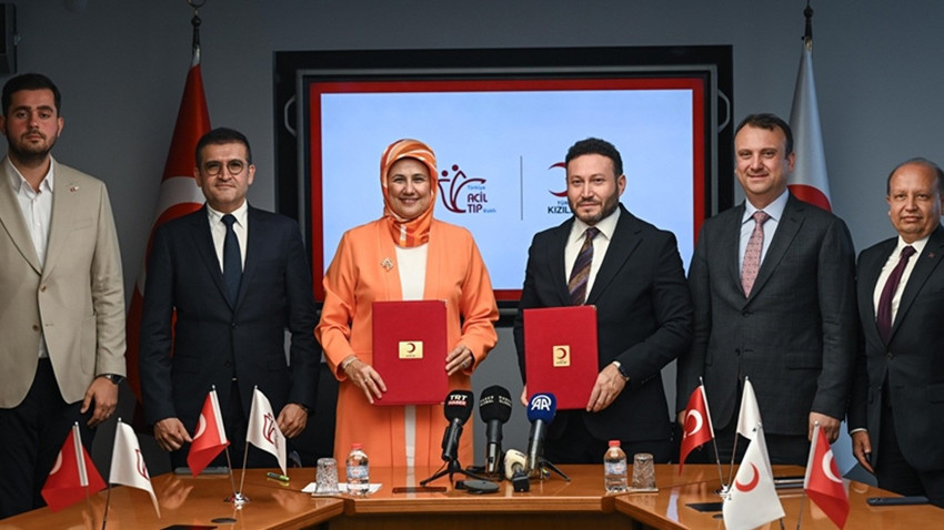Türk Kızılay ile Türkiye Acil Tıp Vakfı arasında işbirliği protokolü imzalandı