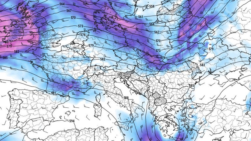 Çatalca, Silivri, Beylikdüzü, Şile, Arnavutköy, Eyüpsultan, Beylikdüzü, Esenyurt üzerinden İstanbul'a gelecekti. Yunanistan'da asılı kaldı