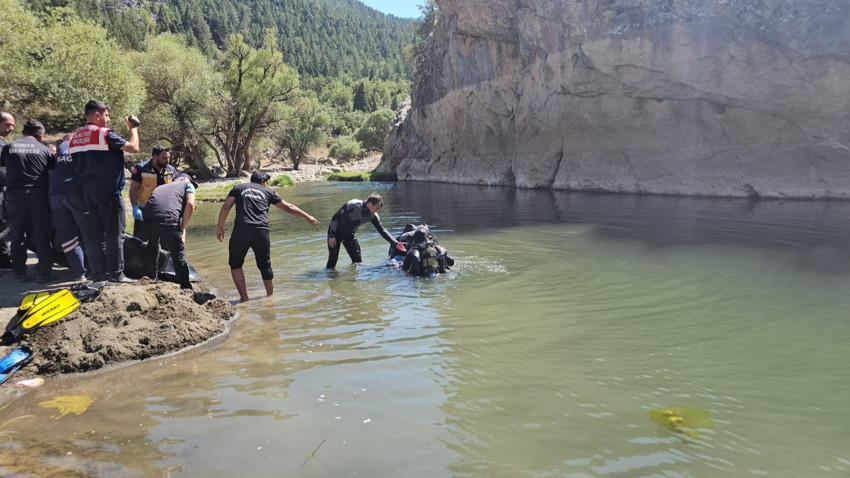 Konya'da yürek yakan olay! Çırpınan kardeşini kurtarmak istedi: İkisi de boğuldu