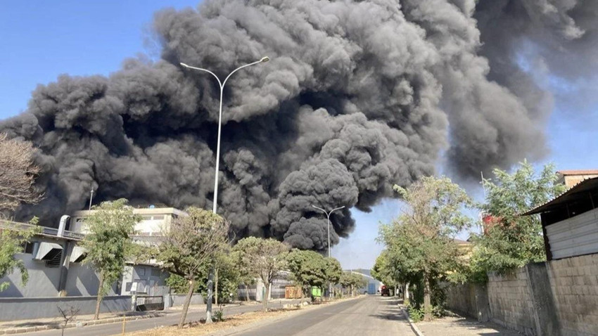 Gaziantep'te geri dönüşüm tesisinde yangın: Dumanlar şehri sardı