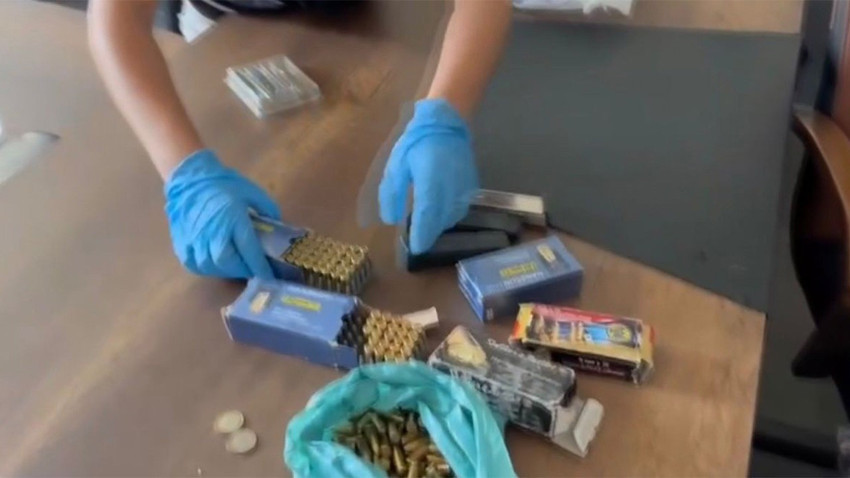 İstanbul'da kümesten cephane çıktı!