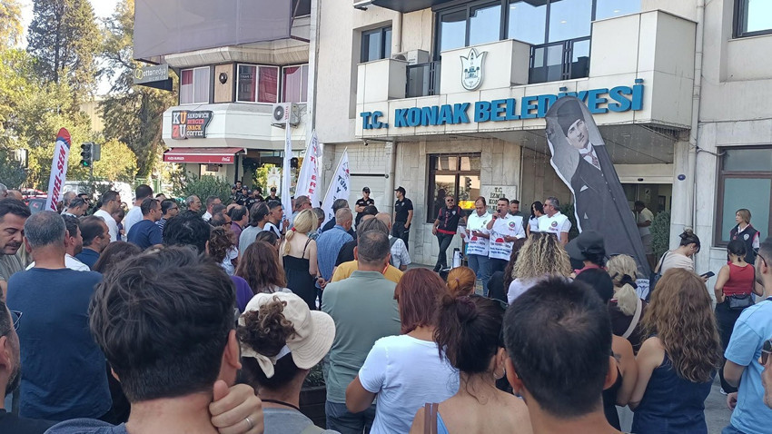 Konak Belediyesi memurlarından iş bırakma eylemi!