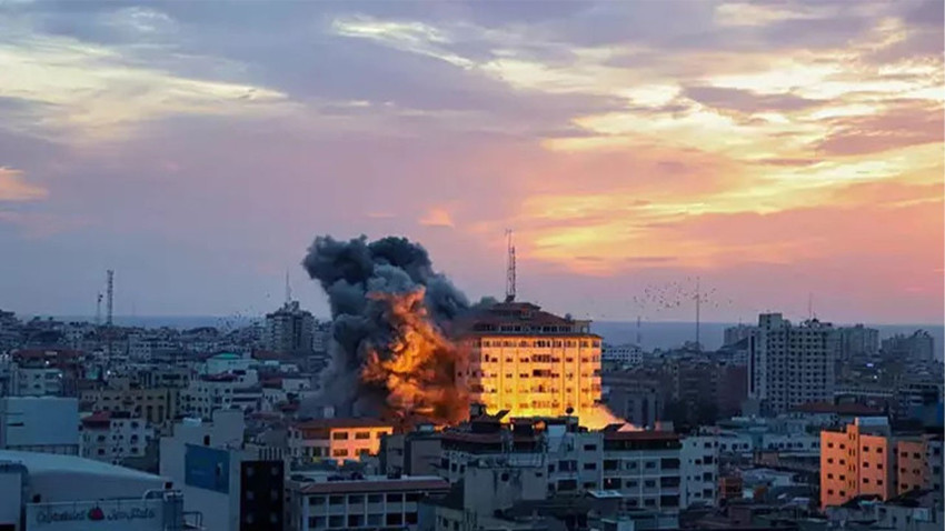 İsrail'den Şam'a saldırı