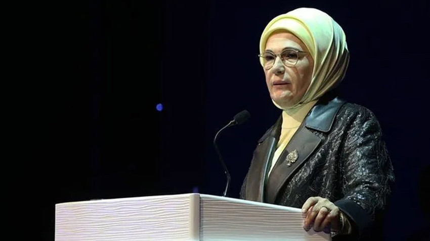 Emine Erdoğan'dan Zafer Bayramı mesajı