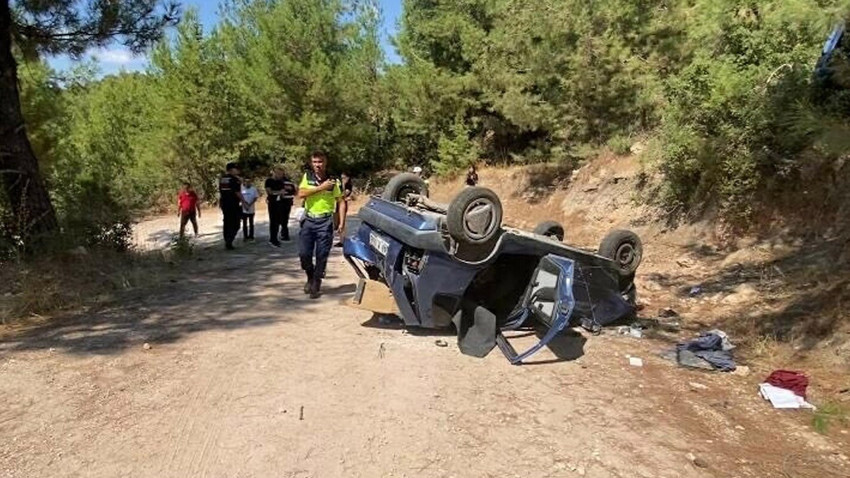 Muğla'da feci kaza! Otomobil uçurumdan yuvarlandı; Anne ile 2 yaşındaki oğlu öldü