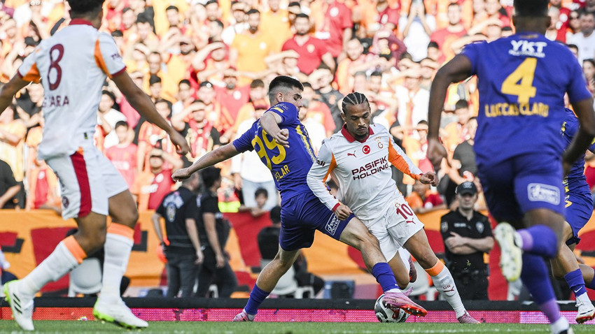 Galatasaray taraftarı çılgına döndü. 41'nci dakikaya kadar gelmedi