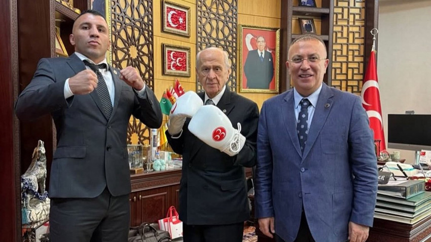 MHP lideri Bahçeli, boksör Avni Yıldırım'ı kabul etti