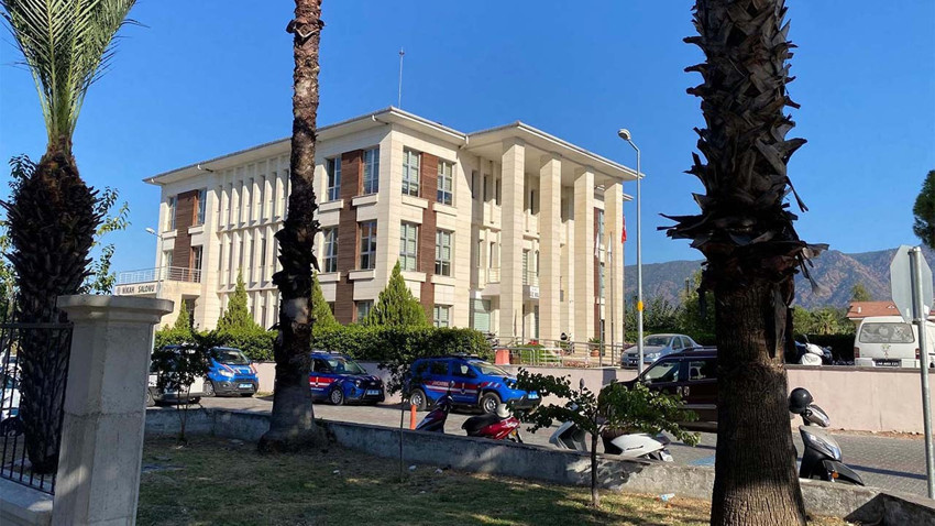 Yolsuzluk operasyonu: Belediye başkan yardımcısı gözaltına alındı