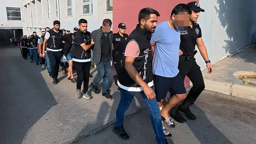 Adana merkezli 5 ilde sahte içki operasyonu! 14 gözaltı