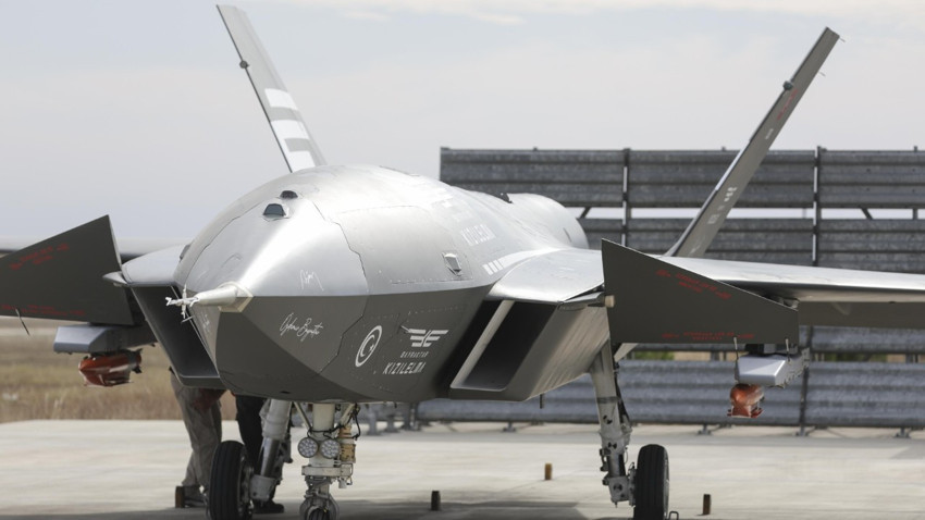 KIZILELMA'dan bir ilk! ‘‘Gökyüzünde yeni bir imza daha atıldı’’