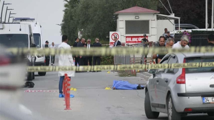 Adliye önünde silahlı saldırı: Ölü ve yaralı var