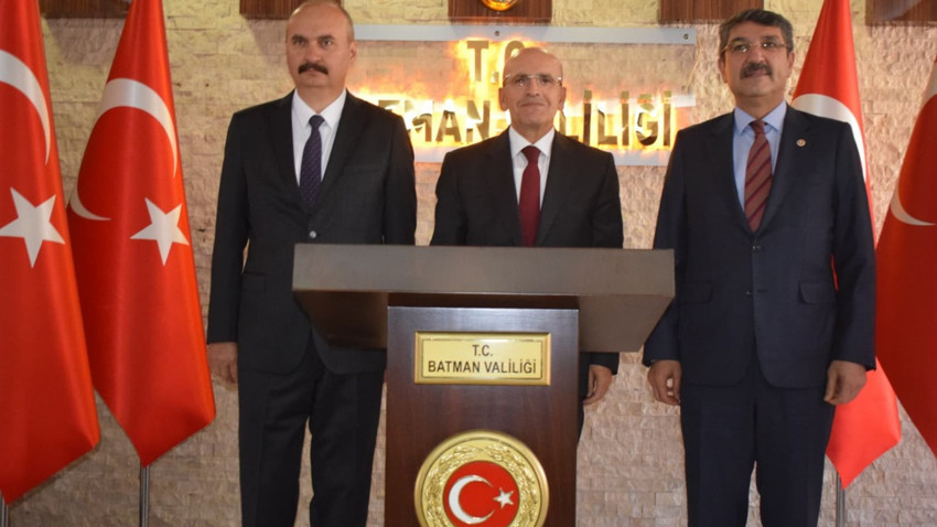 Bakan Şimşek bir ili işaret etti! Tarih verdi: 'Muhtemelen büyükşehir olacak'